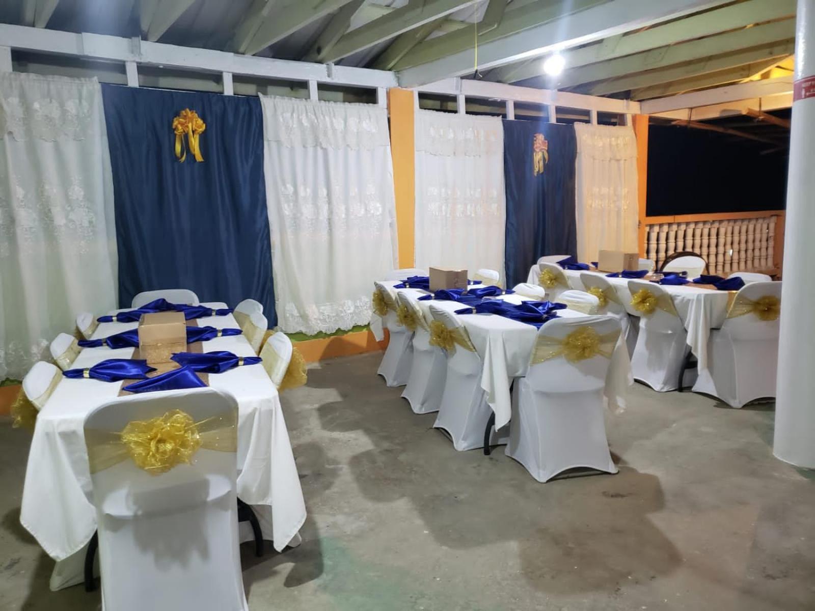 Chaleanor Hotel Дангрига Екстериор снимка