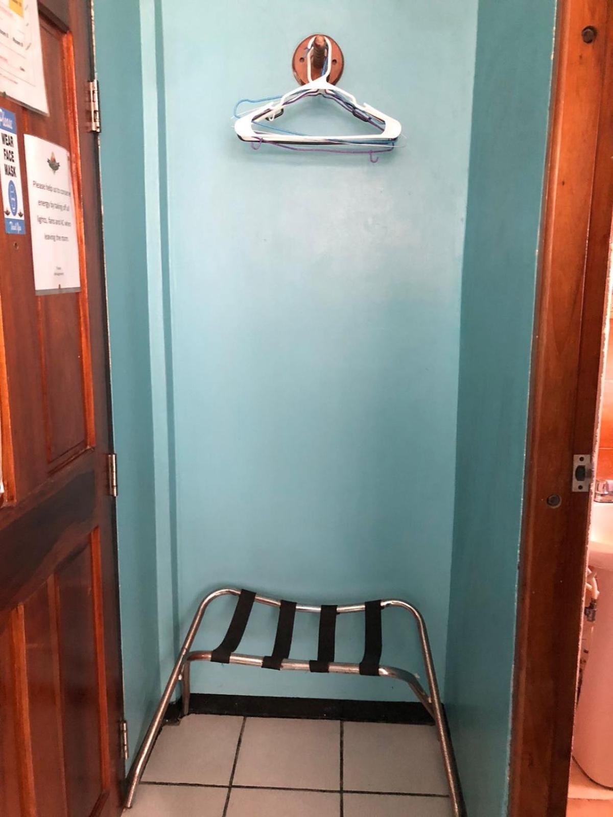 Chaleanor Hotel Дангрига Екстериор снимка
